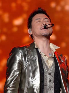 歌神张学友 2004)