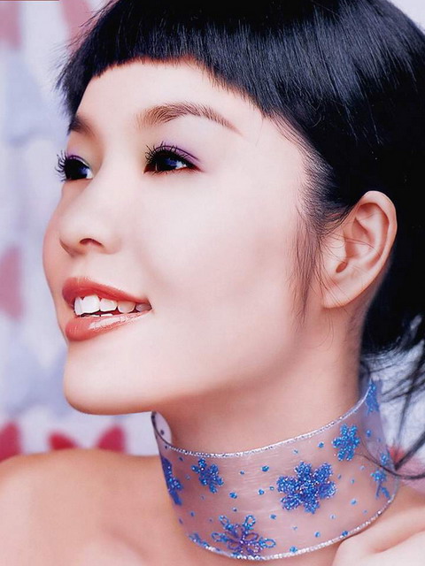 绝对高清晰秀色美女图片 3725)