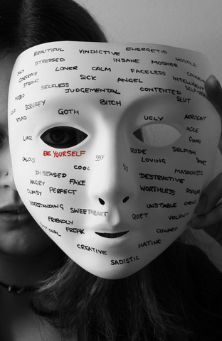 个性另类加恐怖的人物壁纸 7282)