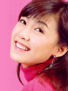 亚洲美女明星壁纸 8967)