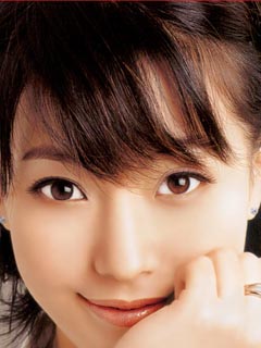 亚洲美女明星壁纸 8969)