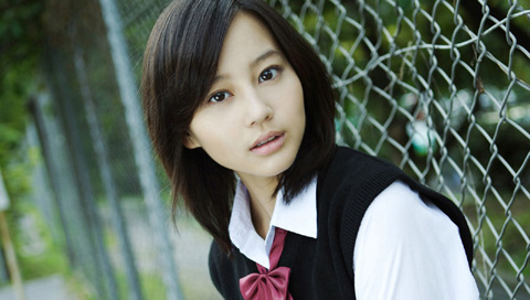 堀北真希清纯可爱学生装写真PSP壁纸 12686)