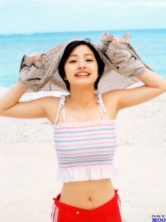 日本美女上户彩写手机图片一 15828)