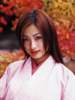 日本美女上户彩写手机图片一 15831)