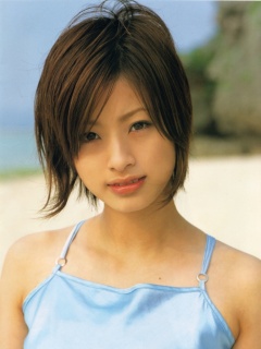日本美女上户彩写手机图片一 15826)