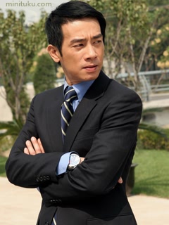 陈小春240x320手机图片 18155)