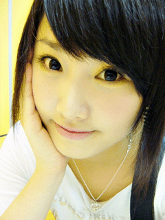 90后美女非主流大头照 18224)