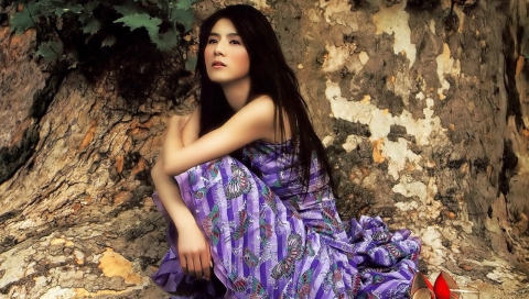 女强人杨采妮昔日迷人风采 21653)
