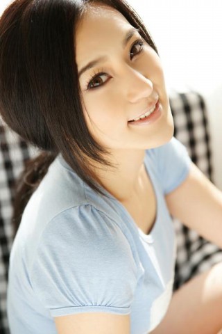 漂亮女人王子子短装自拍 21961)