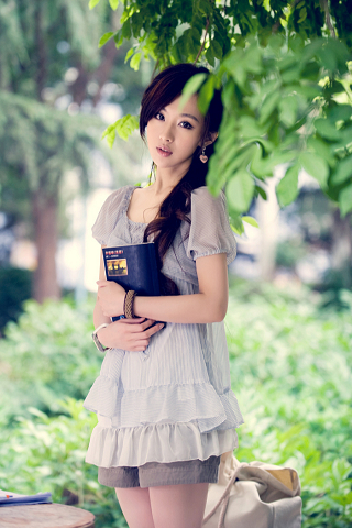 清纯无比的艺校学生妹 22596)