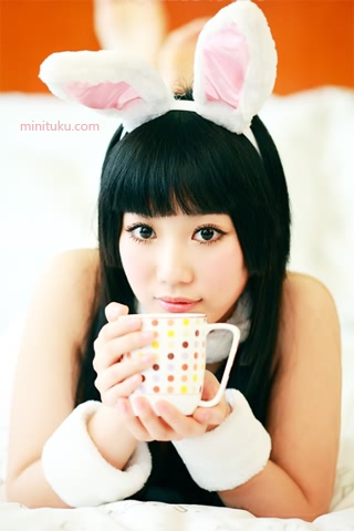 网游美女模特小訫化身性感兔女郎 23634)