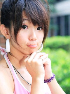 童颜巨乳90后台湾美女郭书瑶 23717)