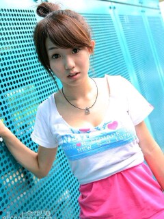 童颜巨乳90后台湾美女郭书瑶 23715)