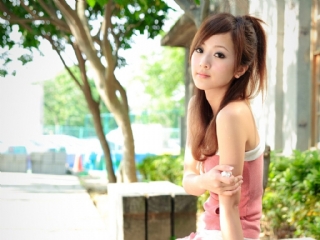 花一样的美少女果子户外写真全集 24184)