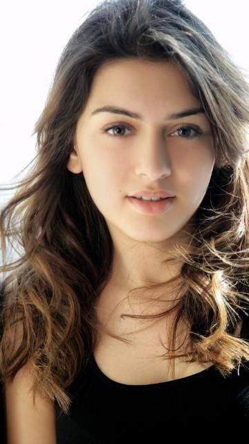 印度大美女Hansika Motwani手机图片 25016)