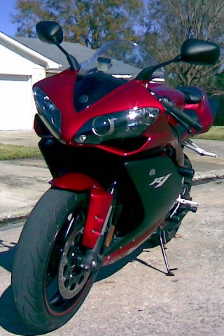 雅马哈yamaha R1跑车手机图片 26166)
